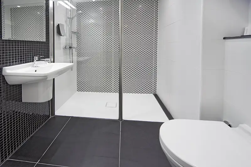 Gerenoveerde luxe badkamer