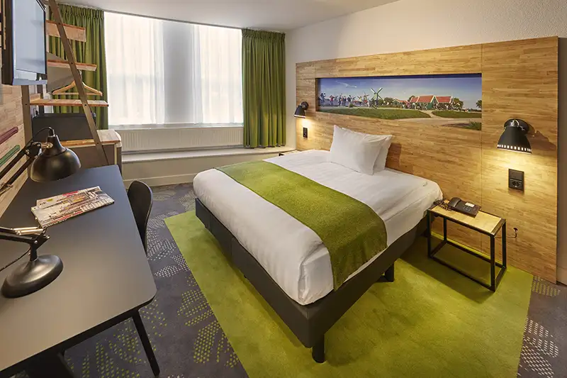 3-star hotel room in Amsterdam